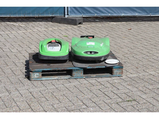 Robotmaaiers viking imow mi 632 en mi422.0 p elektrisch 18.5v 2016 - afbeelding 1 van  1