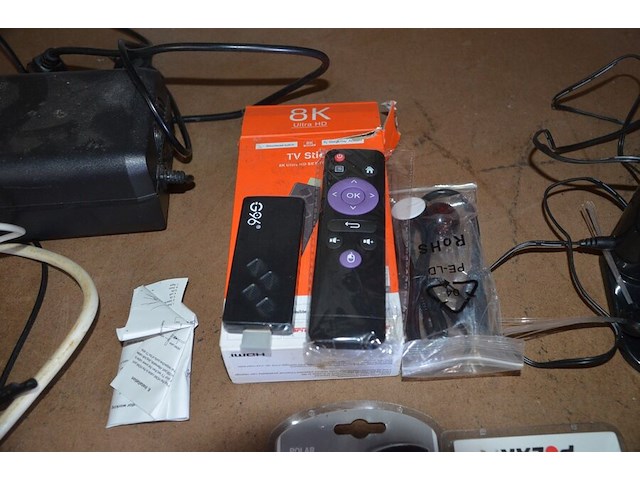 Robotstofzuiger primo rvc2, radio philips az2048, android tv stick - afbeelding 6 van  7