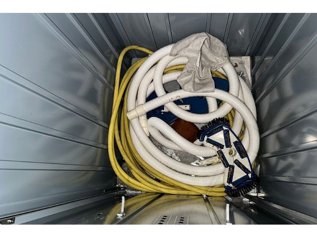 Robotstofzuiger voor zwembaden dolphin - afbeelding 2 van  7