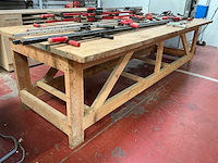 Robuuste houten werkbank - afbeelding 1 van  4
