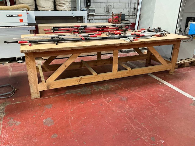 Robuuste houten werkbank - afbeelding 2 van  4