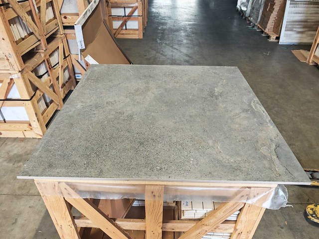 Roca rupestre grey mat vloertegel 119,5x119,5 cm 91,2 m² - afbeelding 10 van  15