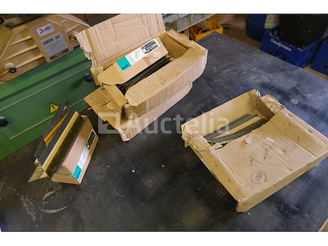Rocafix pn50-90d pneumatische spijkermachine - afbeelding 4 van  9