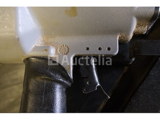 Rocafix pn50-90d pneumatische spijkermachine - afbeelding 7 van  9