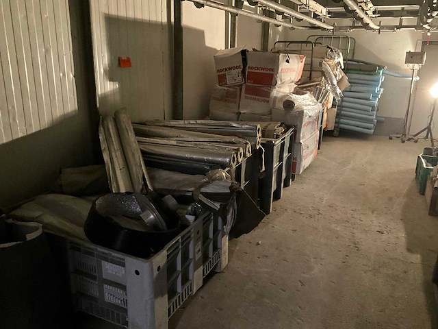 Rockwool-kingspan-… grote partij diverse buis isolatie - afbeelding 1 van  7