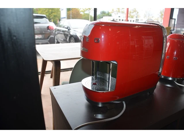 Rode smeg & lavazza a modo mio lm200 koffiecupmachine (17) - afbeelding 4 van  7