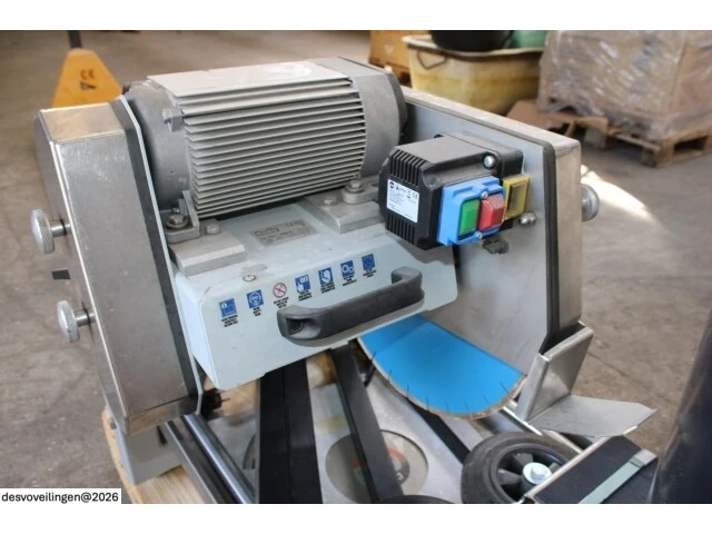 Rodia® diamant zaagmachine 4060ts + gardena dompelpomp - afbeelding 5 van  9