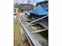 Roeiboot rood met trailer - afbeelding 3 van  11