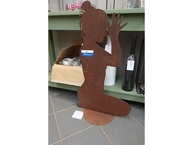 Roest design – yogameisje biddend | h90 cm - afbeelding 1 van  4