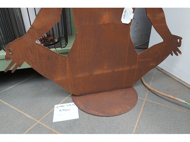 Roest design – yogameisje lotushouding | h86 cm - afbeelding 2 van  3
