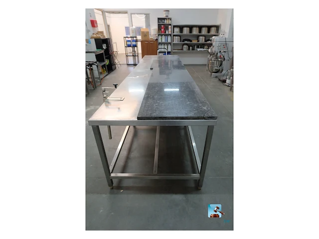 Roestvrij stalen werktafel - afbeelding 1 van  14
