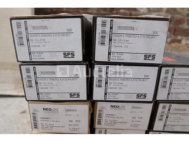 Roestvrijstalen bekledingsschroeven neolife heat -ral 8017 - afbeelding 1 van  3