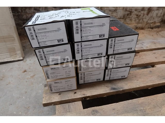 Roestvrijstalen bekledingsschroeven neolife heat -ral 8017 - afbeelding 3 van  3