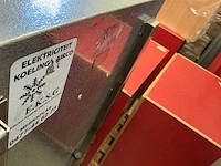 Roestvrijstalen bierinstallatie voor het tappen van bier - afbeelding 7 van  7