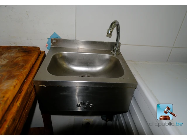 Roestvrijstalen handwasser - afbeelding 1 van  4