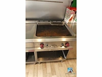 Roestvrijstalen meubel met friteuses en gasplancha - afbeelding 5 van  10