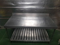 Roestvrijstalen tafel 1600x800x900 - afbeelding 2 van  5