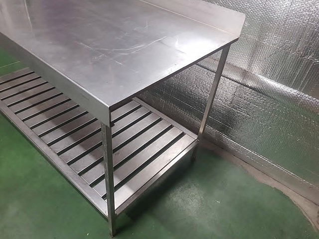 Roestvrijstalen tafel 1600x800x900 - afbeelding 4 van  5