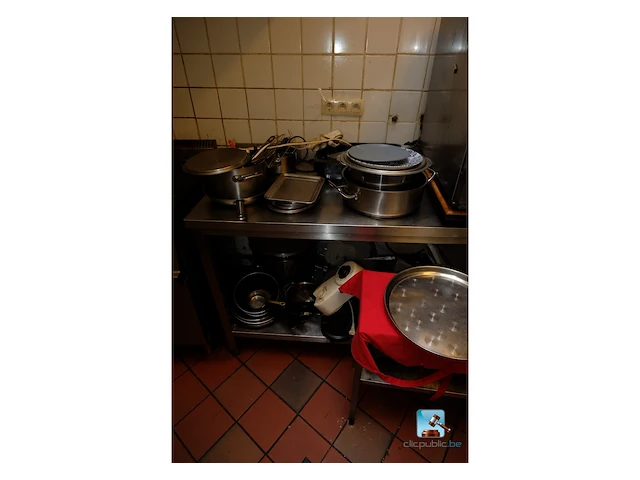 Roestvrijstalen tafel en serveertafel - afbeelding 2 van  6