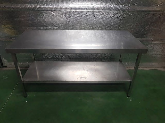 Roestvrijstalen tafel tournus 1600x700x860 - afbeelding 1 van  6