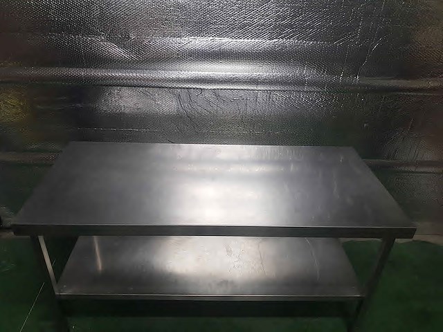 Roestvrijstalen tafel tournus 1600x700x860 - afbeelding 4 van  6