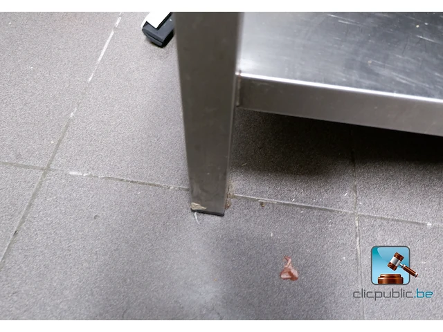 Roestvrijstalen tafel - afbeelding 4 van  4