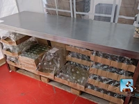 Roestvrijstalen tafel - afbeelding 4 van  4