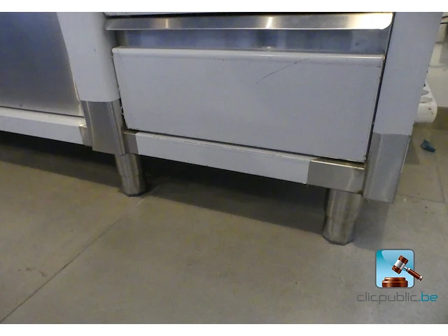 Roestvrijstalen tafel - afbeelding 3 van  5