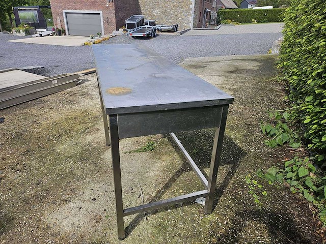 Roestvrijstalen tafel - afbeelding 2 van  4