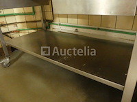 Roestvrijstalen tafels - afbeelding 2 van  6