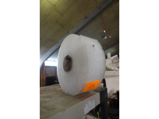 Rol polyesterschuimband - afbeelding 1 van  1