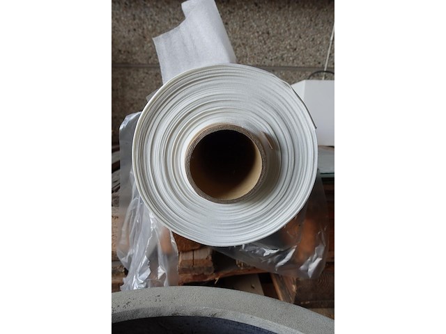 Rol textiel - afbeelding 2 van  3