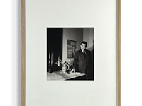 Roland d'ursel - foto rené magritte - afbeelding 1 van  2