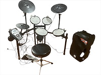 Roland td11 - electronische drumkit - inclusief versterker alto ts 112a en stoel - afbeelding 4 van  5