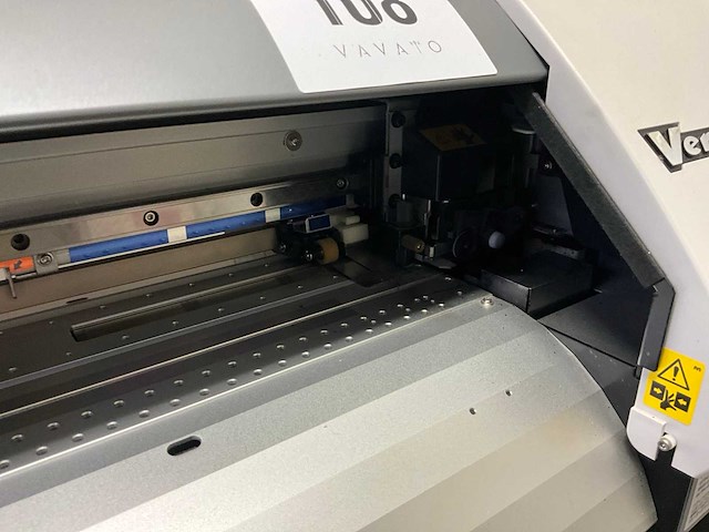 Roland vp-540 grootformaat printer - afbeelding 6 van  11