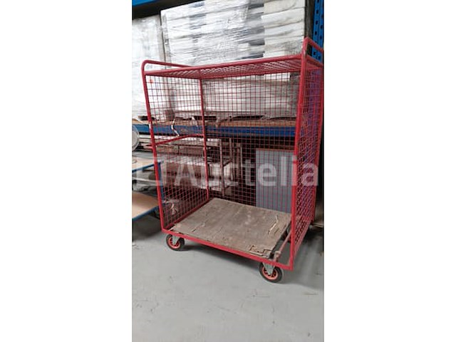 Rolcontainer rood - afbeelding 3 van  5