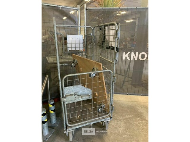 Rolcontainer - afbeelding 1 van  2