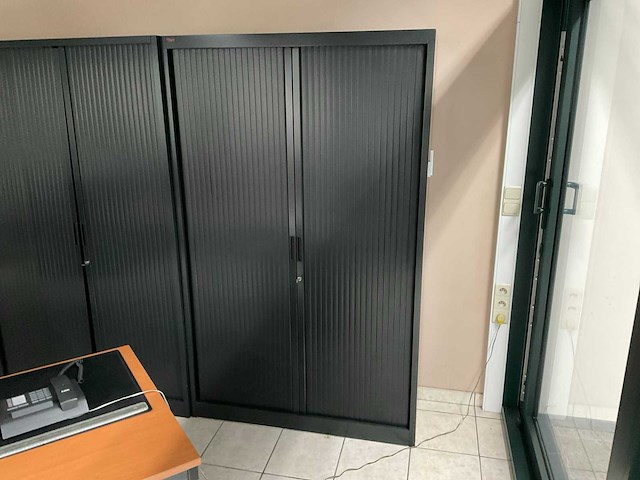 Roldeurkast - afbeelding 1 van  1