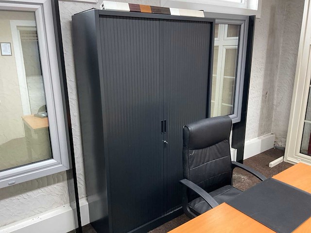 Roldeurkast - afbeelding 1 van  1