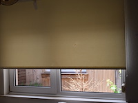 Rolgordijnen 1x290cm en 1x180 cm lang
