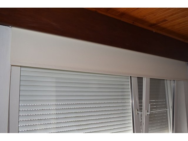 Rolgordijnen 1x90cm en 4x250cm( zelf demonteren) - afbeelding 2 van  6