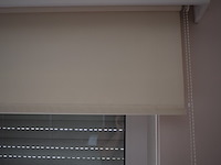 Rolgordijnen 1x90cm en 4x250cm( zelf demonteren) - afbeelding 5 van  6