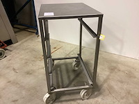 Rolkar laag - en 600x400 op wielen - rvs werktafel - afbeelding 3 van  3