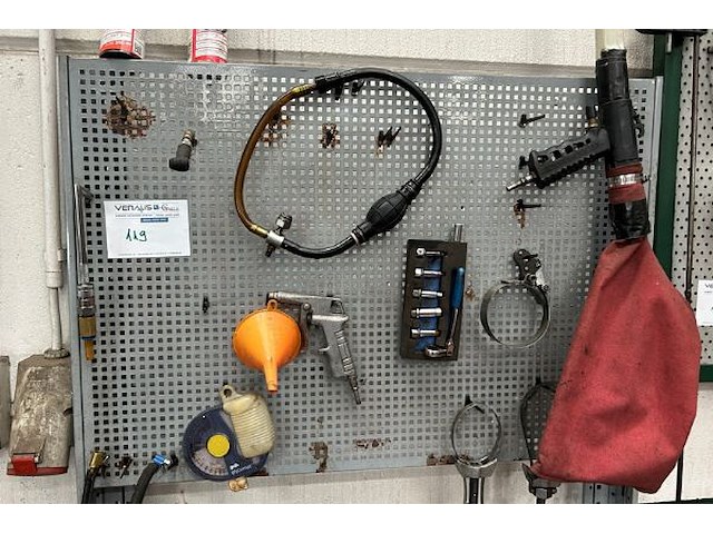 Rolkar met inhoud - afbeelding 2 van  6