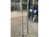 Roll & fix ladder voor bestelwagen - afbeelding 2 van  6