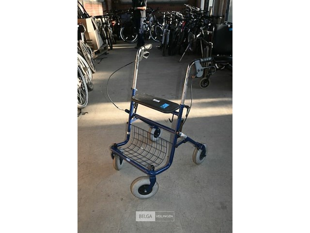 Rollator invacare - afbeelding 1 van  4