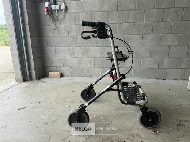 Rollator invacare - afbeelding 2 van  3