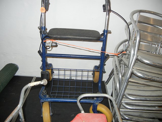 Rollator - afbeelding 1 van  1