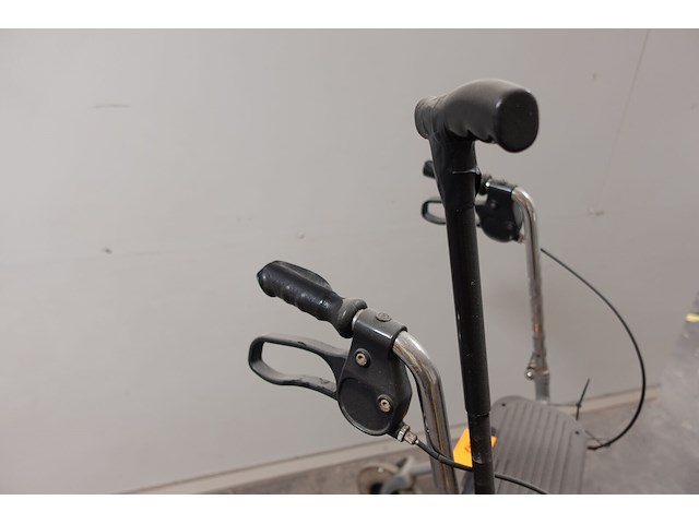 Rollator - afbeelding 3 van  4