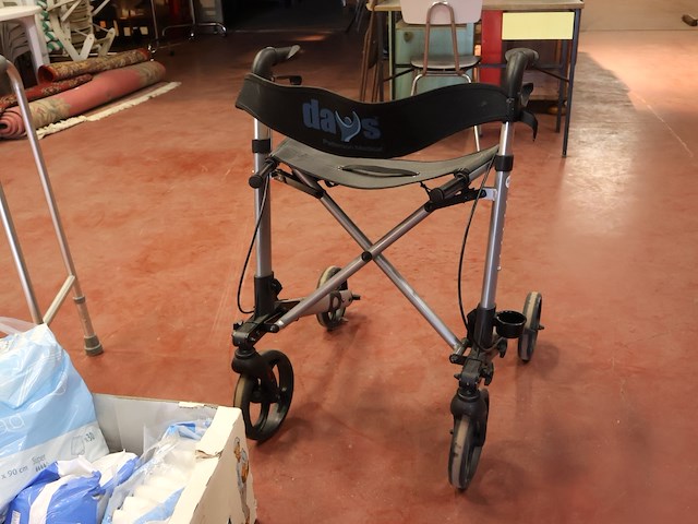 Rollator - afbeelding 2 van  9